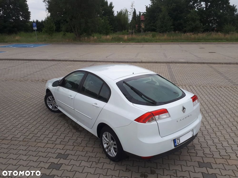 Renault Laguna 1.6 16V 110 Expression - 9