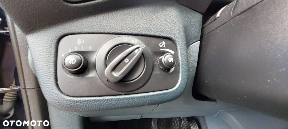 Ford Grand C-MAX 1.6 EcoBoost Trend - 19