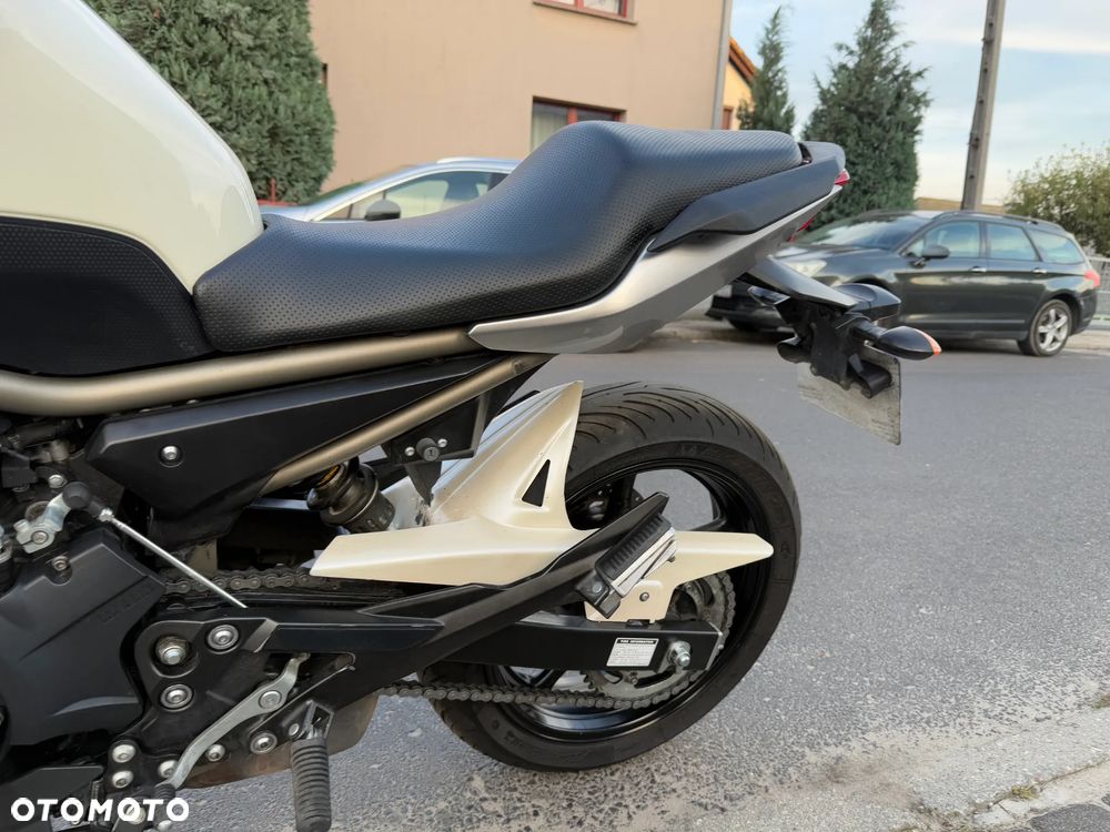 Yamaha XJ - 19