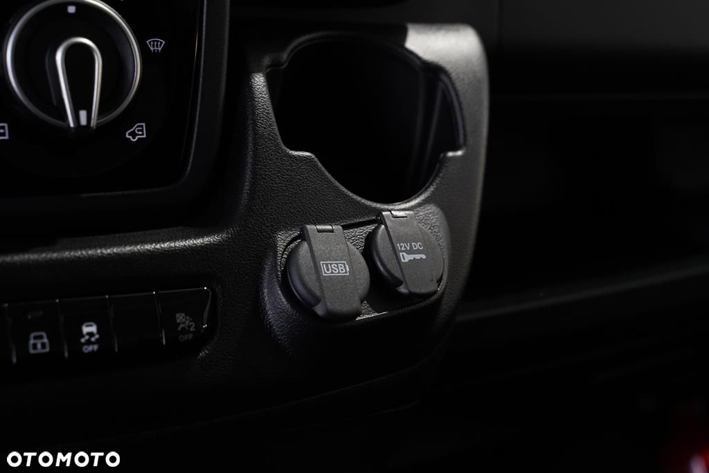 Toyota Proace Max - 19