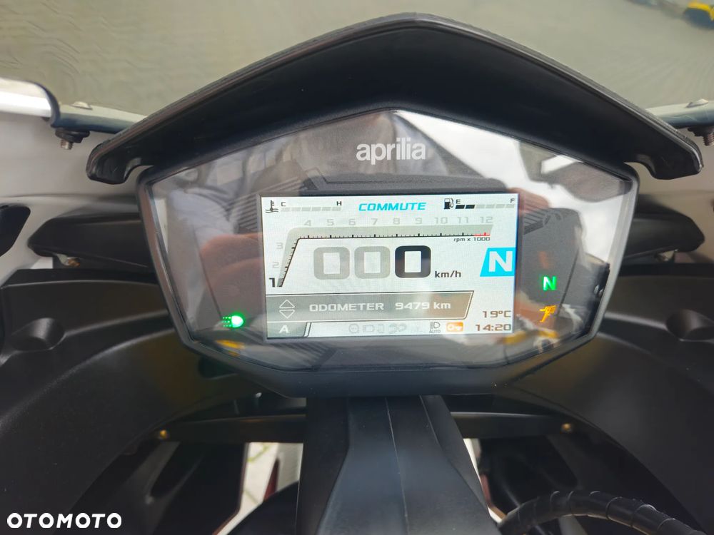 Aprilia RS - 9