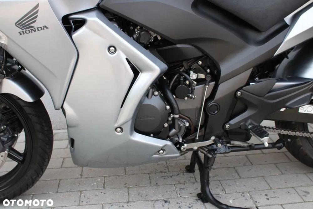 Honda CBF - 16