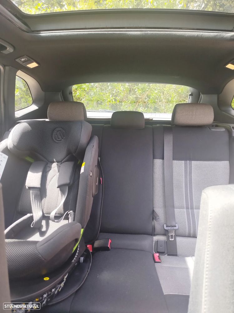 BMW X1 18 d sDrive Auto Line Sport - 13