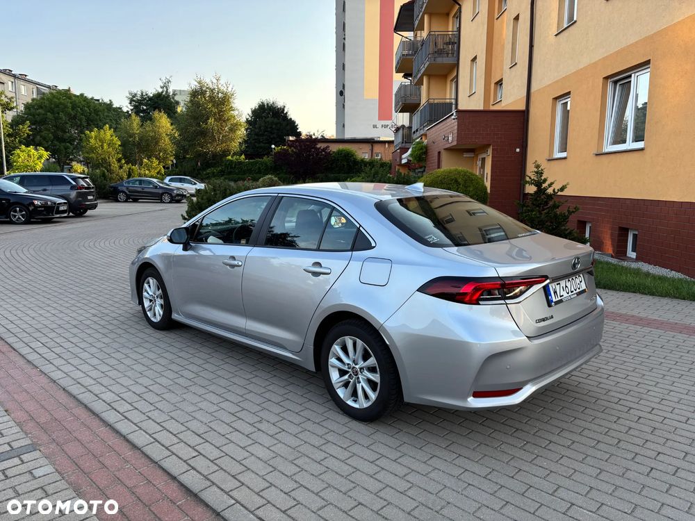 Toyota Corolla 1.8 Hybrid Comfort - 11