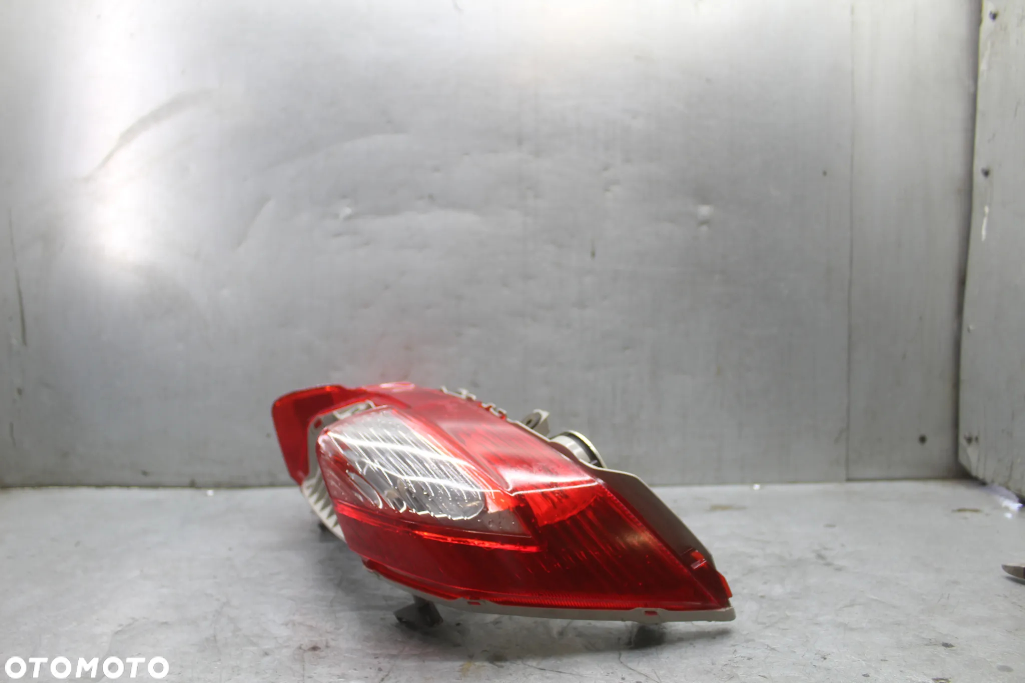 Suzuki Burgman AN 400 K3 K4 K5 K6 lampa tył tylna - 3