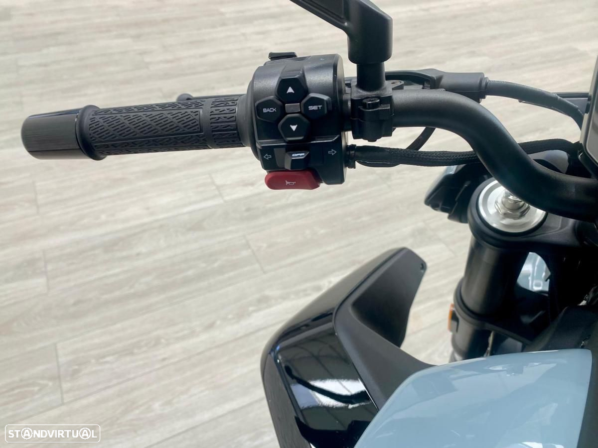 CF Moto 675NK - 13