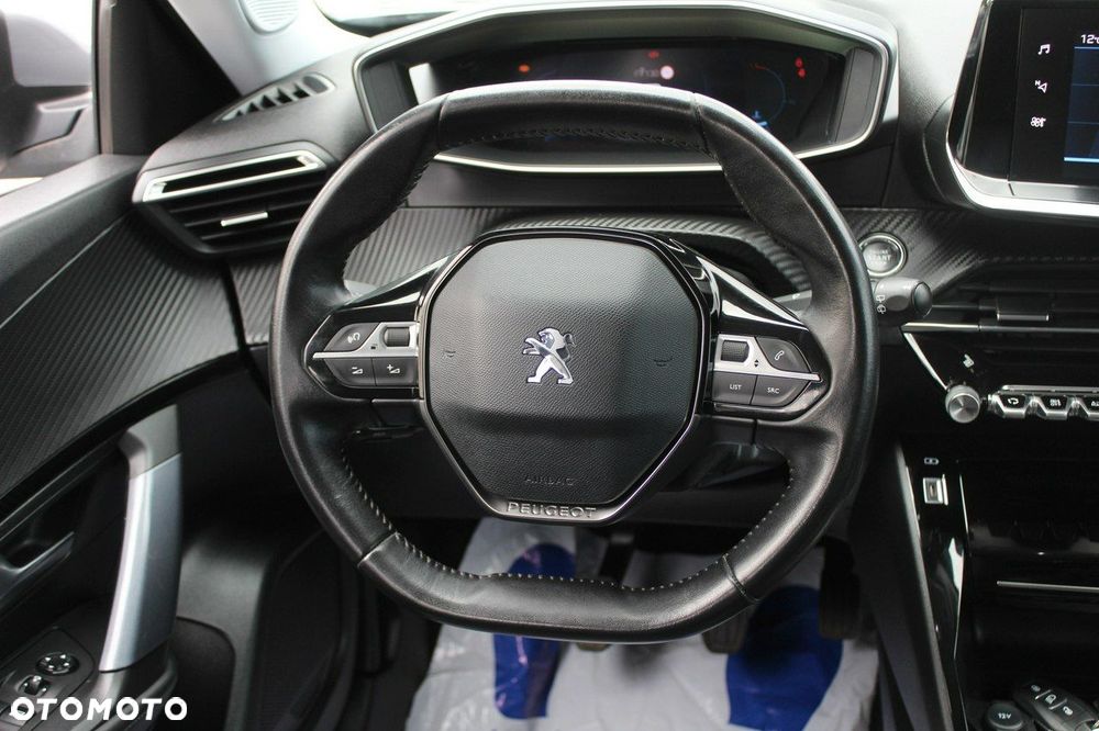 Peugeot 2008 - 12