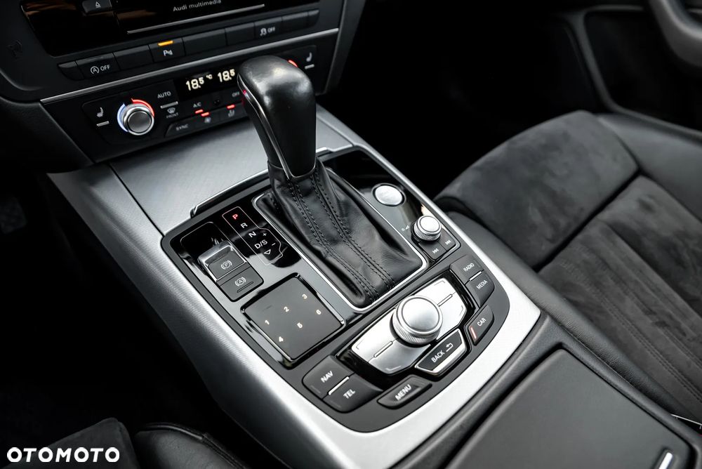 Audi A6 Avant 3.0 TDI Quattro S tronic - 27