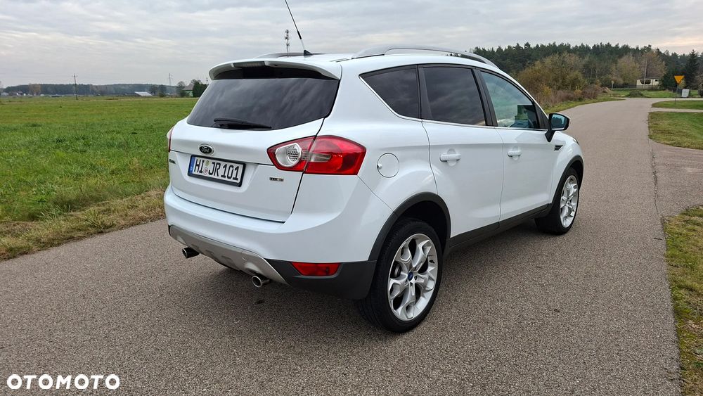 Ford Kuga - 4