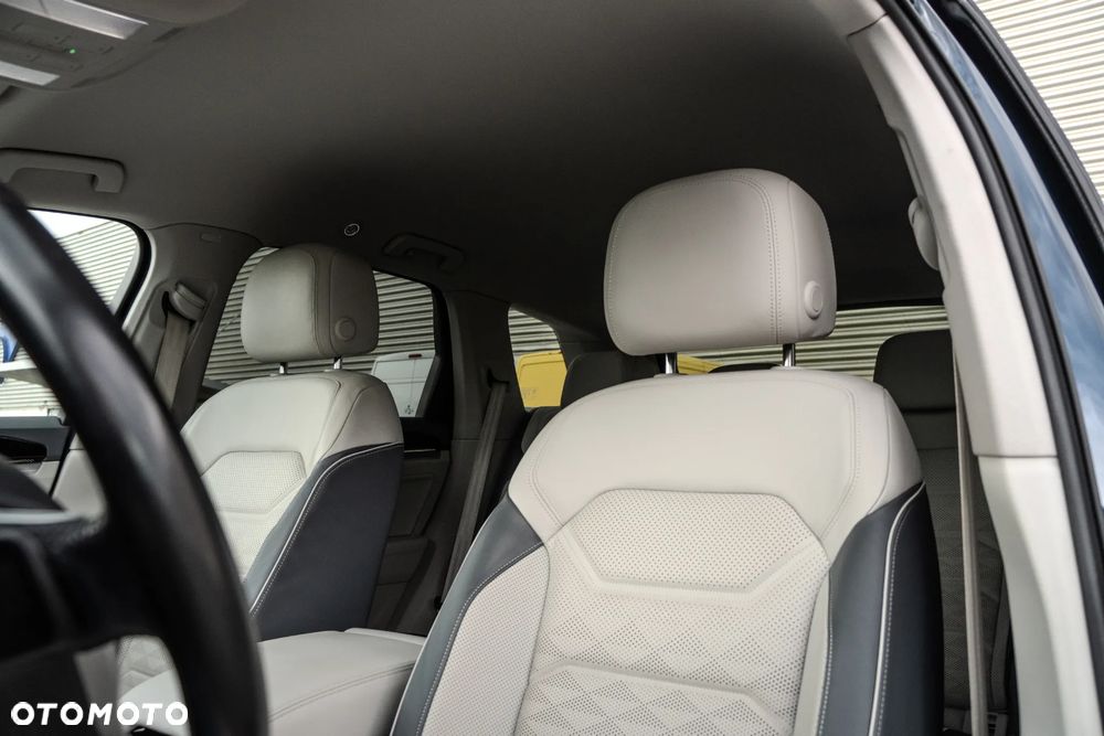 Volkswagen Touareg 4.0 V8 TDI SCR 4Mot R-Line - 16