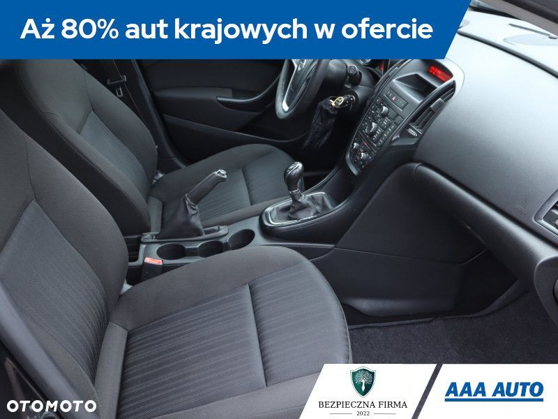 Opel Astra - 11