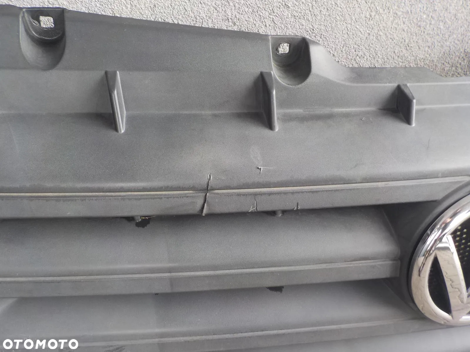 VW CRAFTER LIFT GRILL ATRAPA PAS PRZEDNI BLACHA - 3
