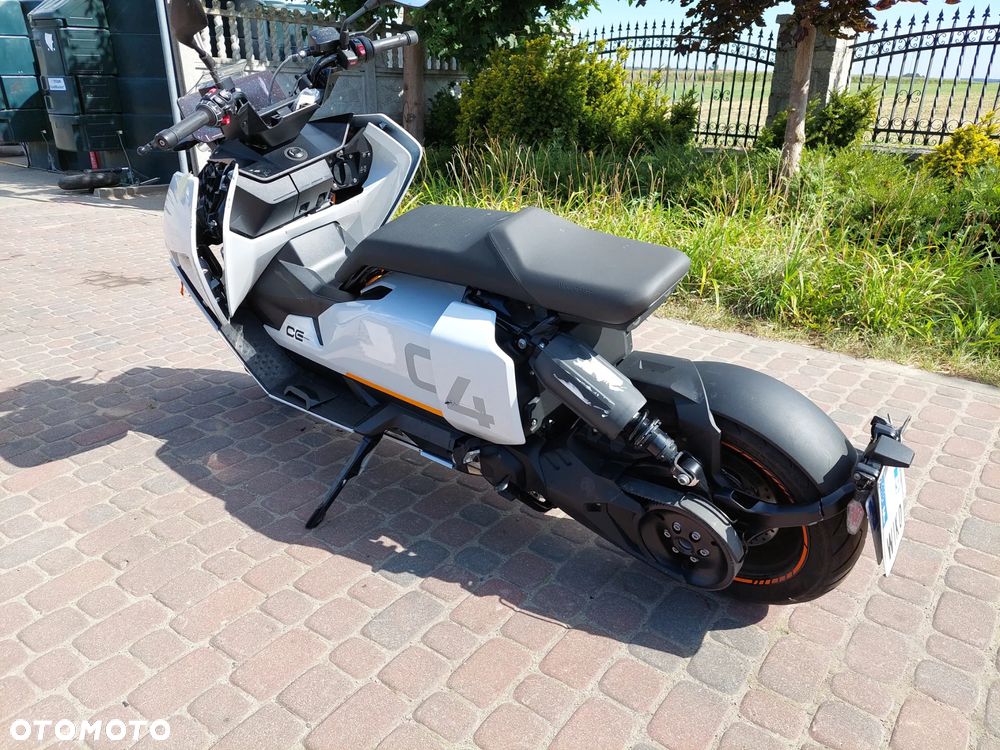BMW CE 04 - 4
