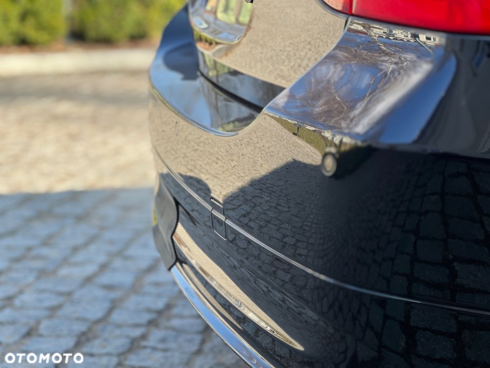 BMW Seria 3 318i Edition Exclusive - 31