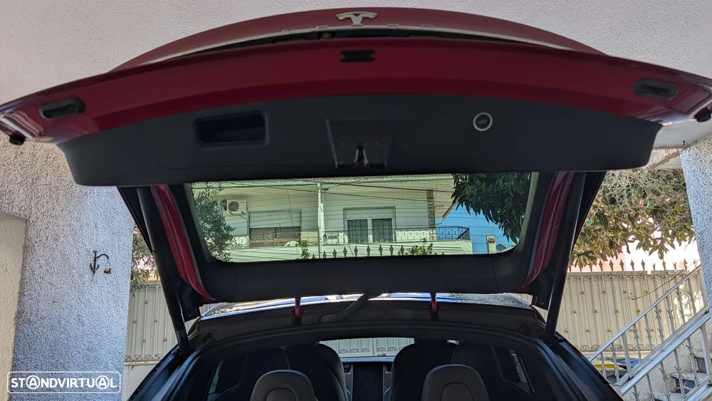 Tesla Model X 100 kWh Long Range Plus AWD - 21