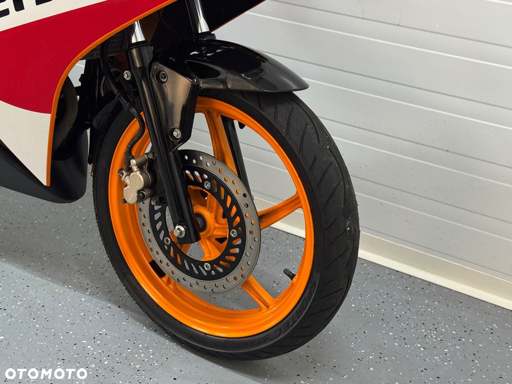 Honda CBR - 11