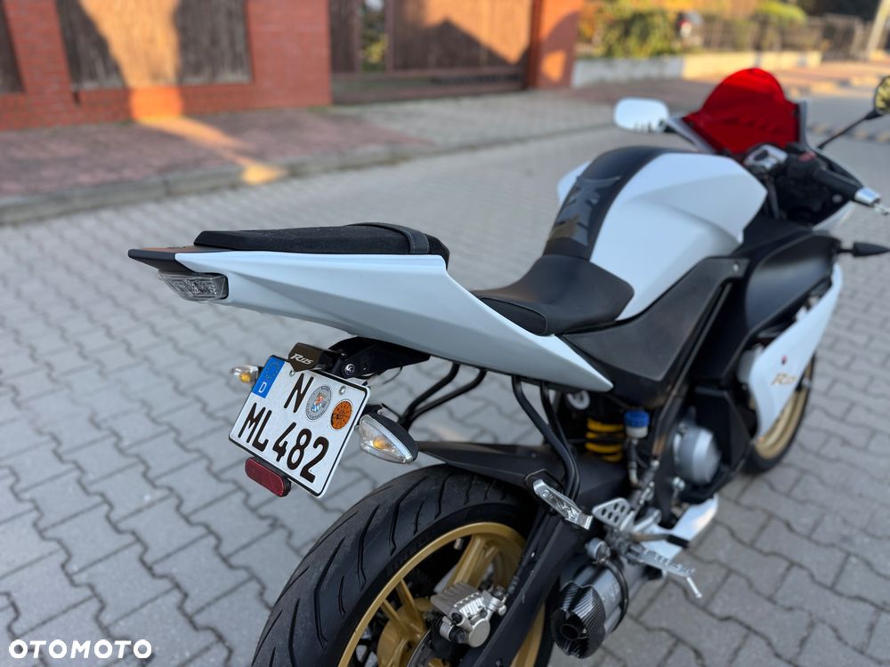 Yamaha YZF - 15