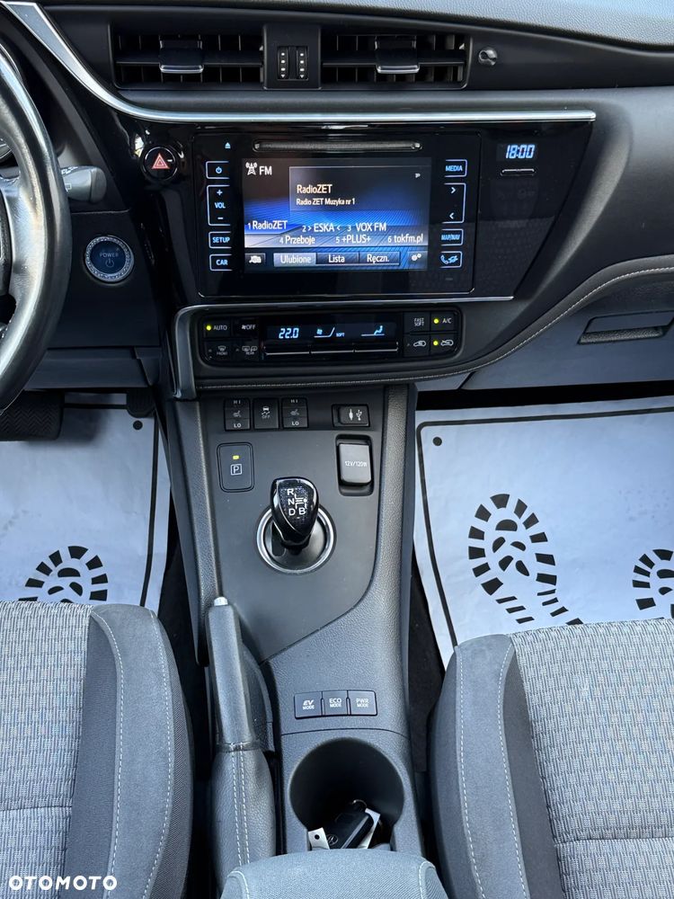 Toyota Auris 1.8 VVT-i Hybrid Automatik Style Selection - 7