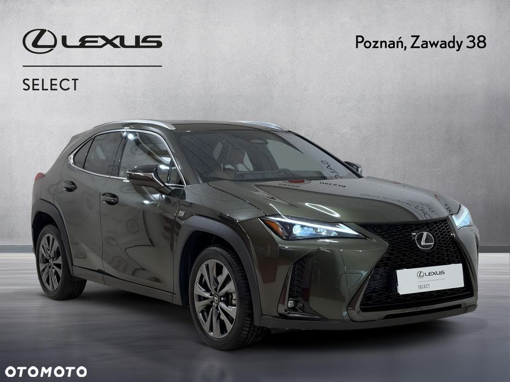 Lexus UX 300h F Sport Design - 8