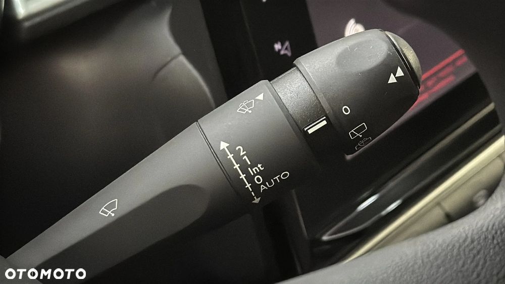 Citroën C3 1.2 PureTech Shine - 25