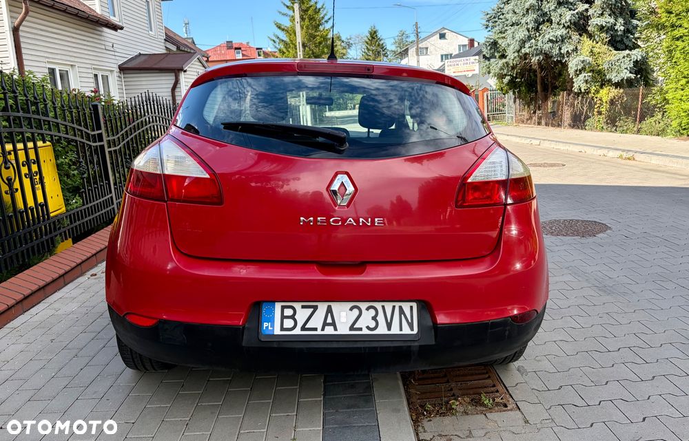 Renault Megane 1.6 16V 100 Authentique - 5