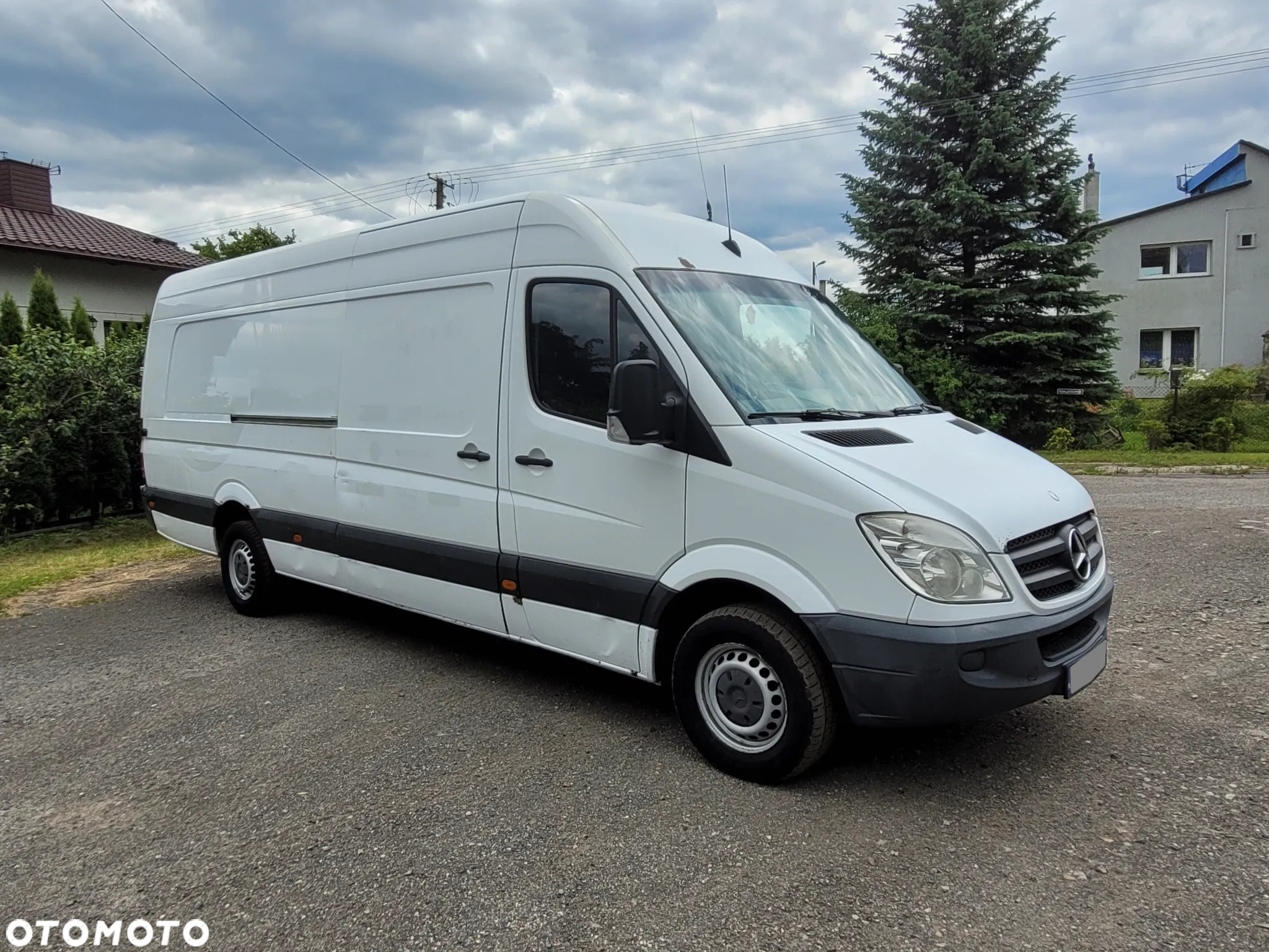 Mercedes-Benz Sprinter 319 - 2
