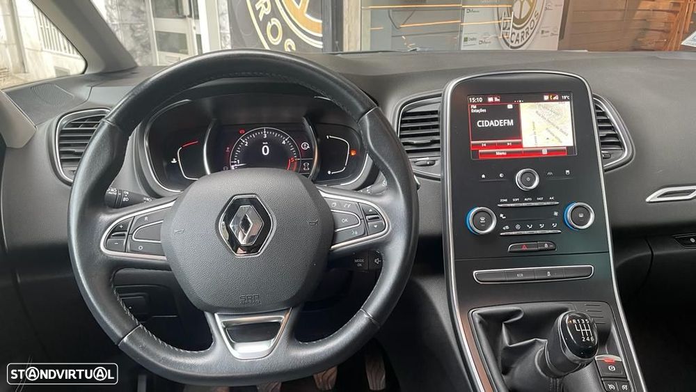 Renault Scénic BLUE dCi 120 LIMITED - 10