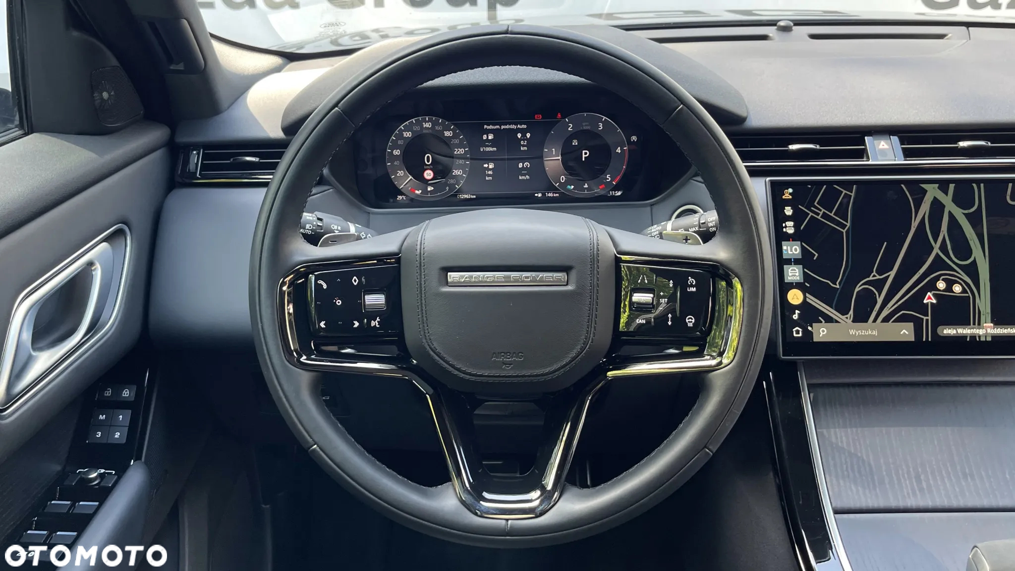 Land Rover Range Rover Velar D300 Dynamic HSE - 12
