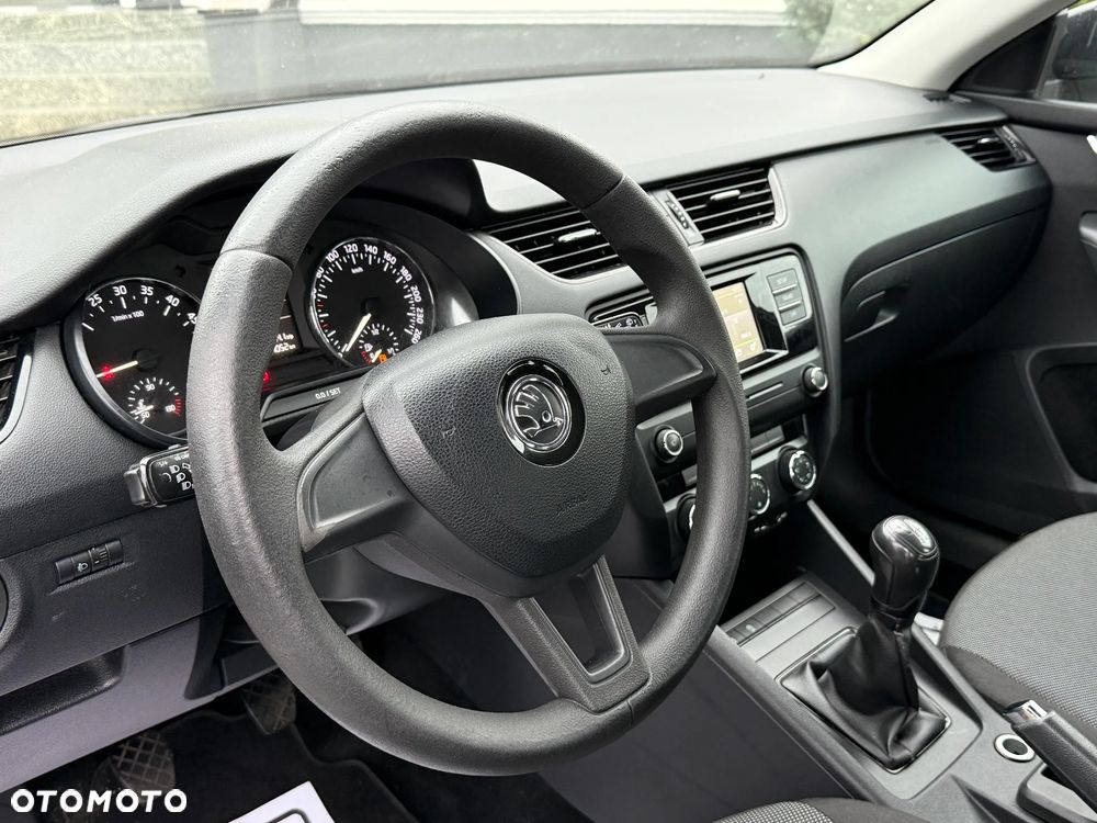 Skoda Octavia 1.6 TDI Solution - 30