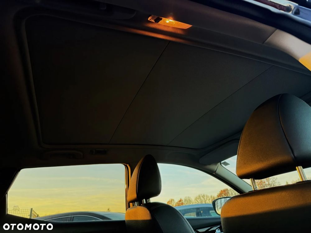 Nissan Qashqai 1.6 DIG-T TEKNA+ - 11