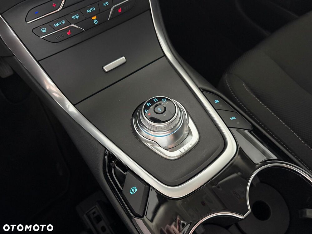 Ford S-Max 2.0 EcoBlue Titanium - 35
