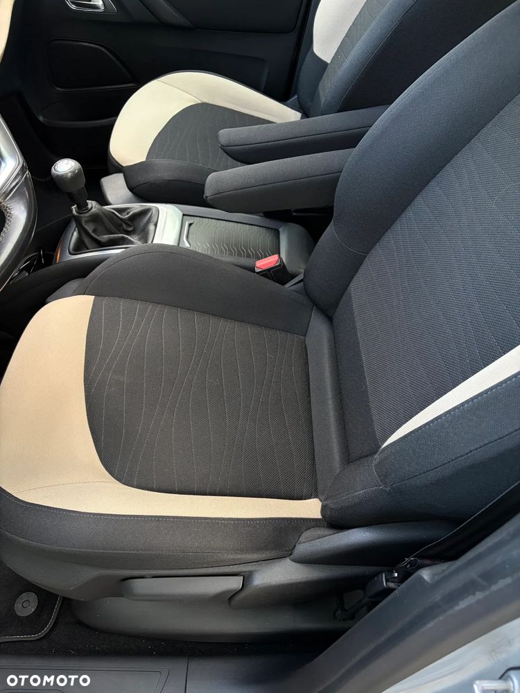 Citroën C4 Picasso 1.6 e-HDi Exclusive - 9