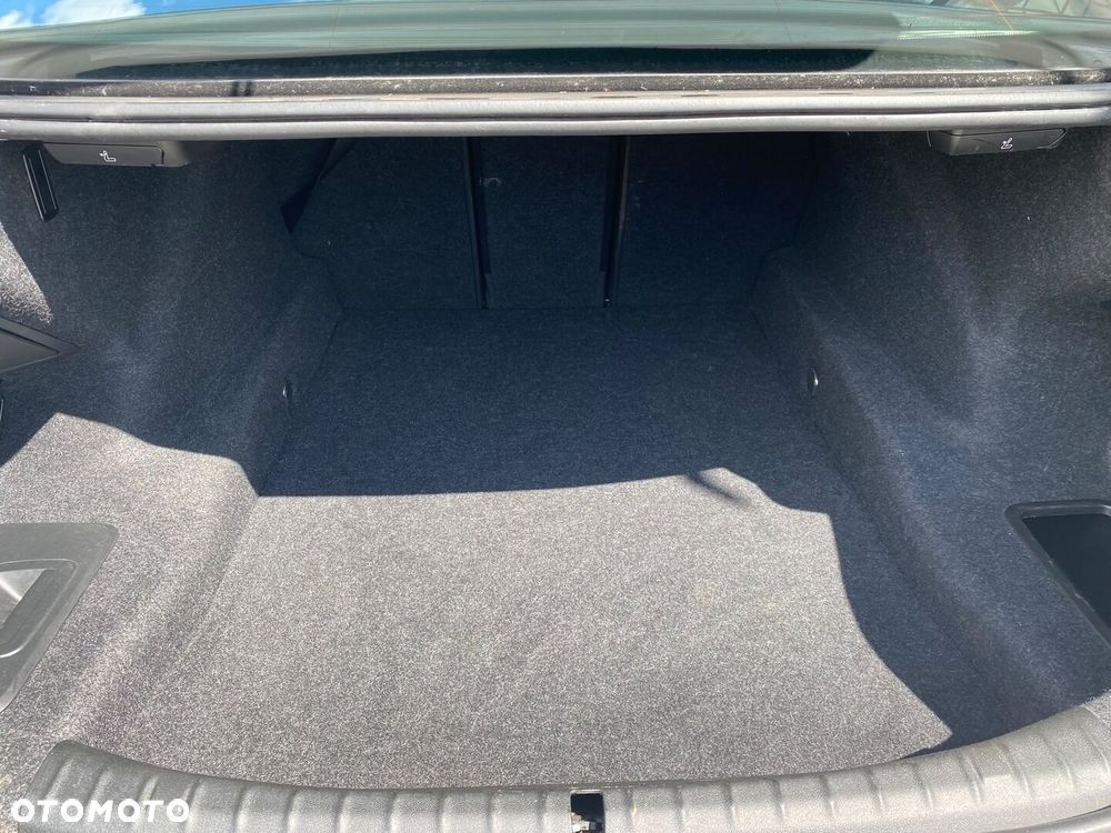 BMW Seria 5 - 33