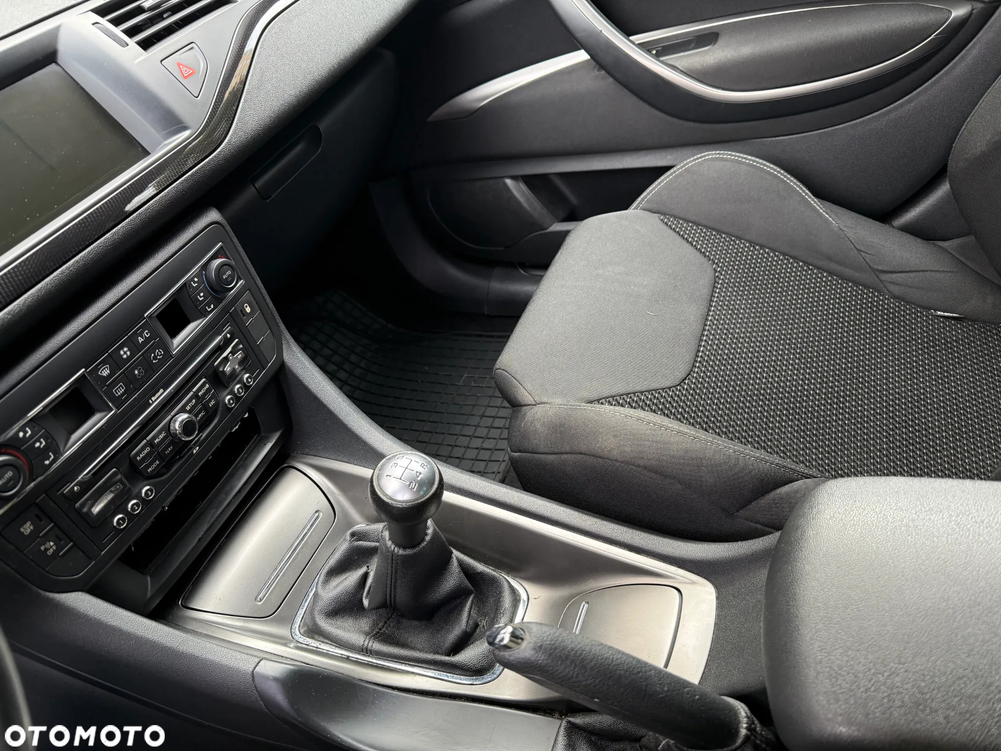 Citroën C5 1.6 HDi Dynamique Equilibre Navi - 13
