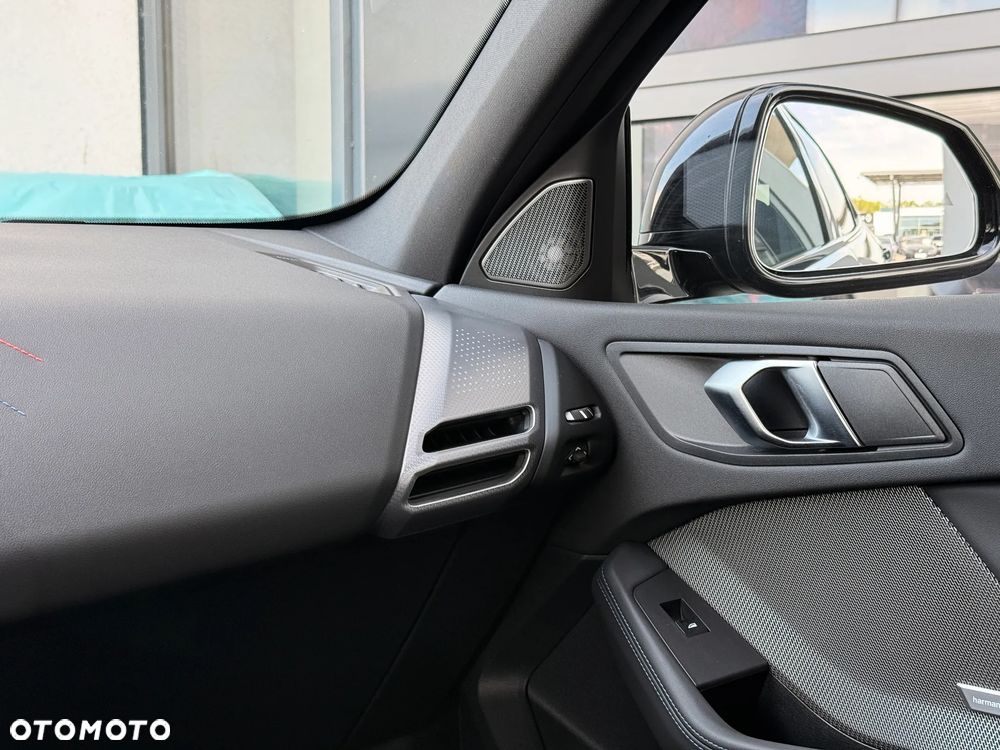 BMW Seria 1 120d - 19