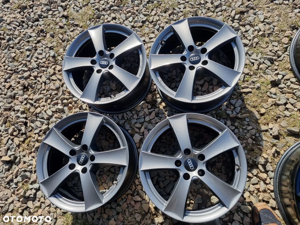 AUDI A5,A4 ALROAD,Q5,MERCEDES C 205,GLA ALU 7,5X17 ET28 5X112 super stan - 1