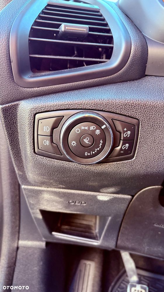 Ford EcoSport 1.0 EcoBoost ST-LINE - 32