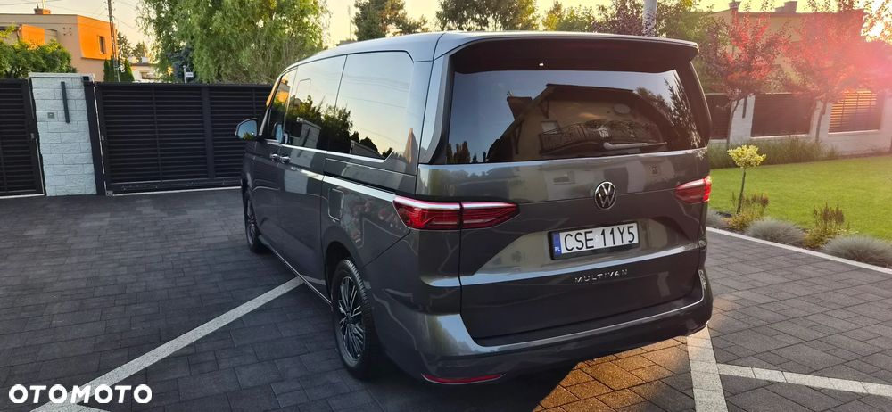 Volkswagen Multivan 2.0 TDI L2 Life DSG - 12