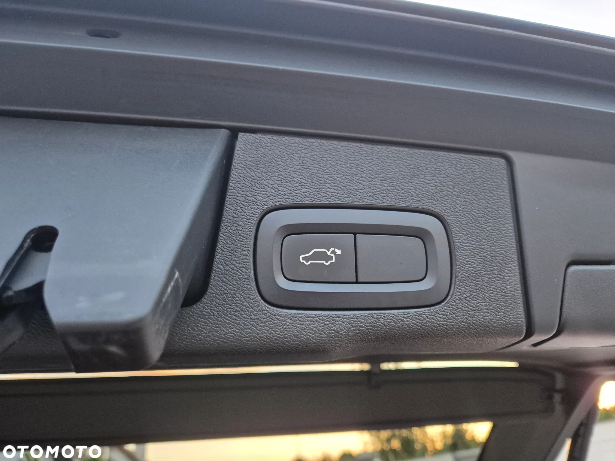 Volvo XC 60 T6 AWD Geartronic Momentum - 12