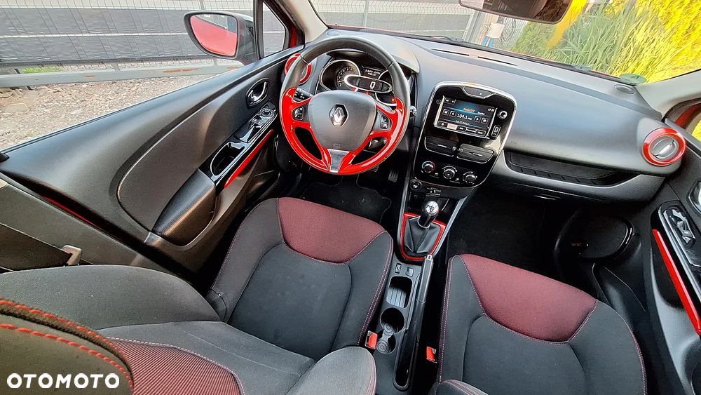 Renault Clio - 15