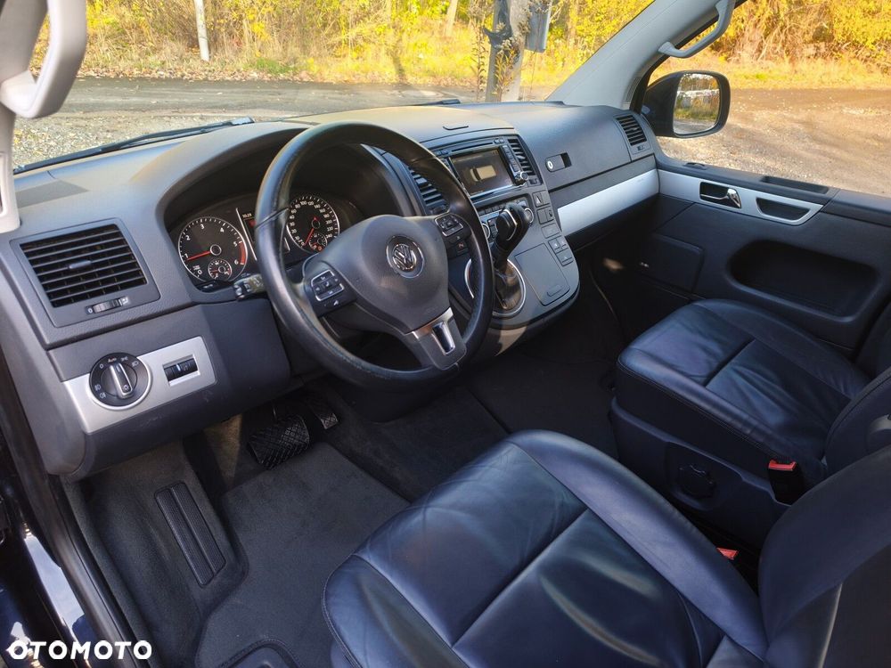 Volkswagen Multivan - 6
