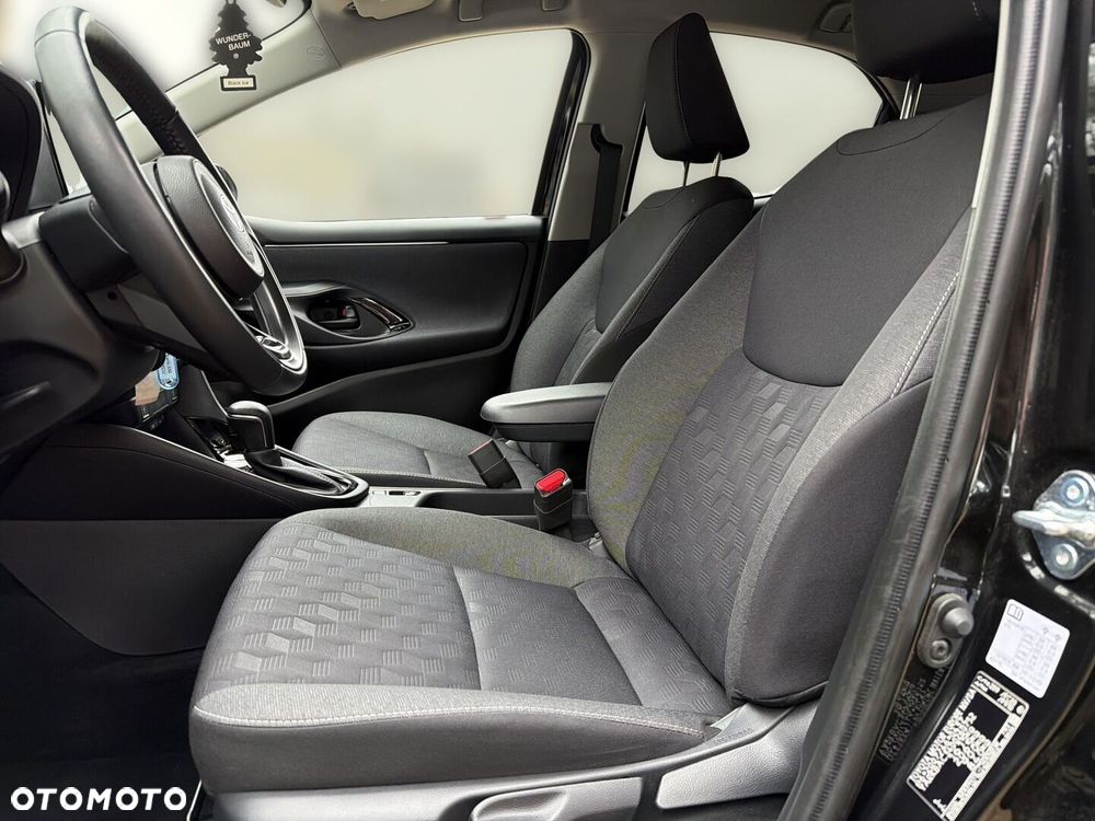 Toyota Yaris Hybrid 1.5 Style - 20