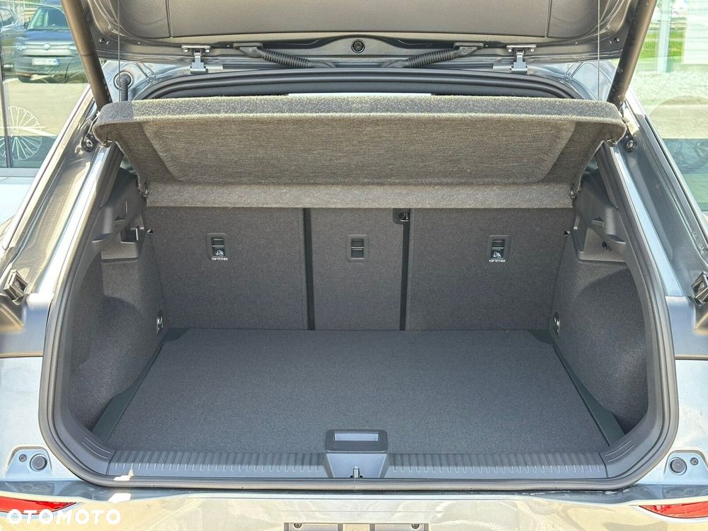 Volkswagen T-Roc 1.5 eTSI R-Line DSG - 9