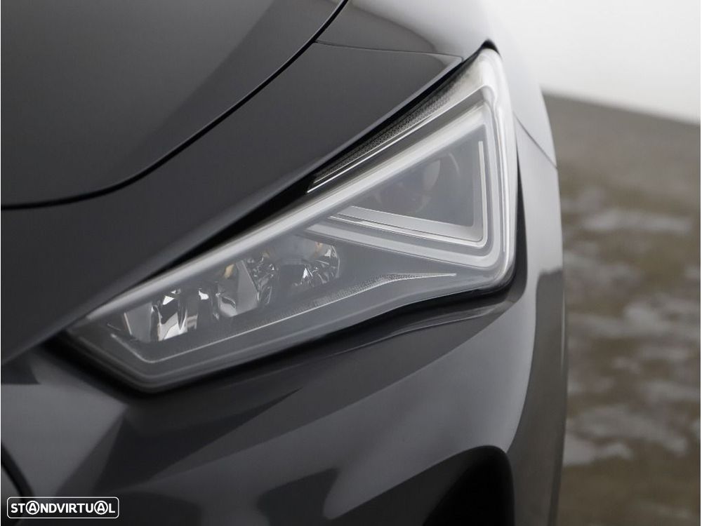 Cupra Formentor 1.4 e-Hybrid DSG VZ - 35