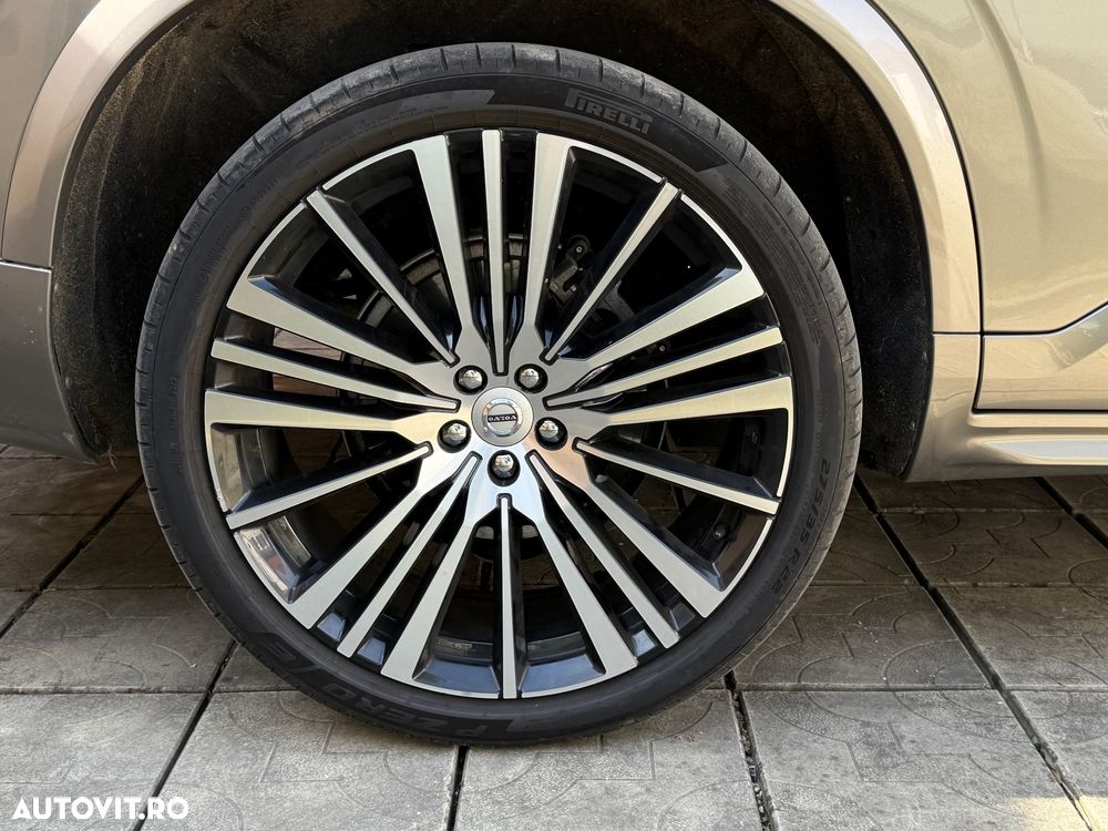 Volvo XC 90 B5 D AWD Geartronic Momentum - 8