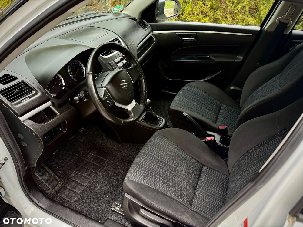 Suzuki Swift - 7