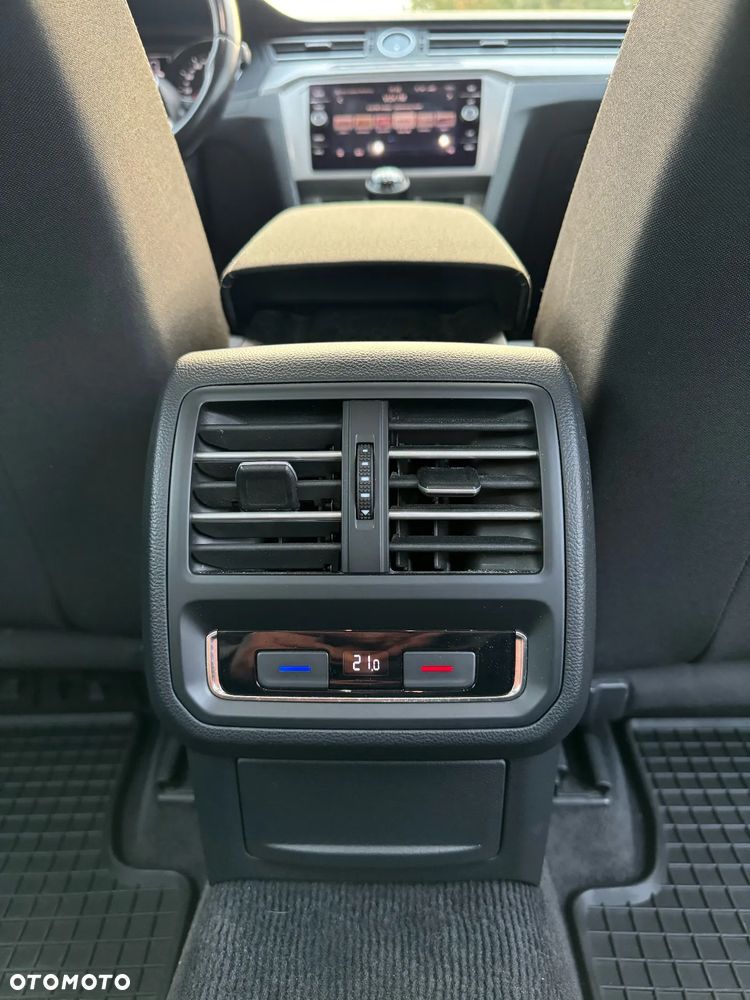 Volkswagen Passat 1.6 TDI BMT City - 14