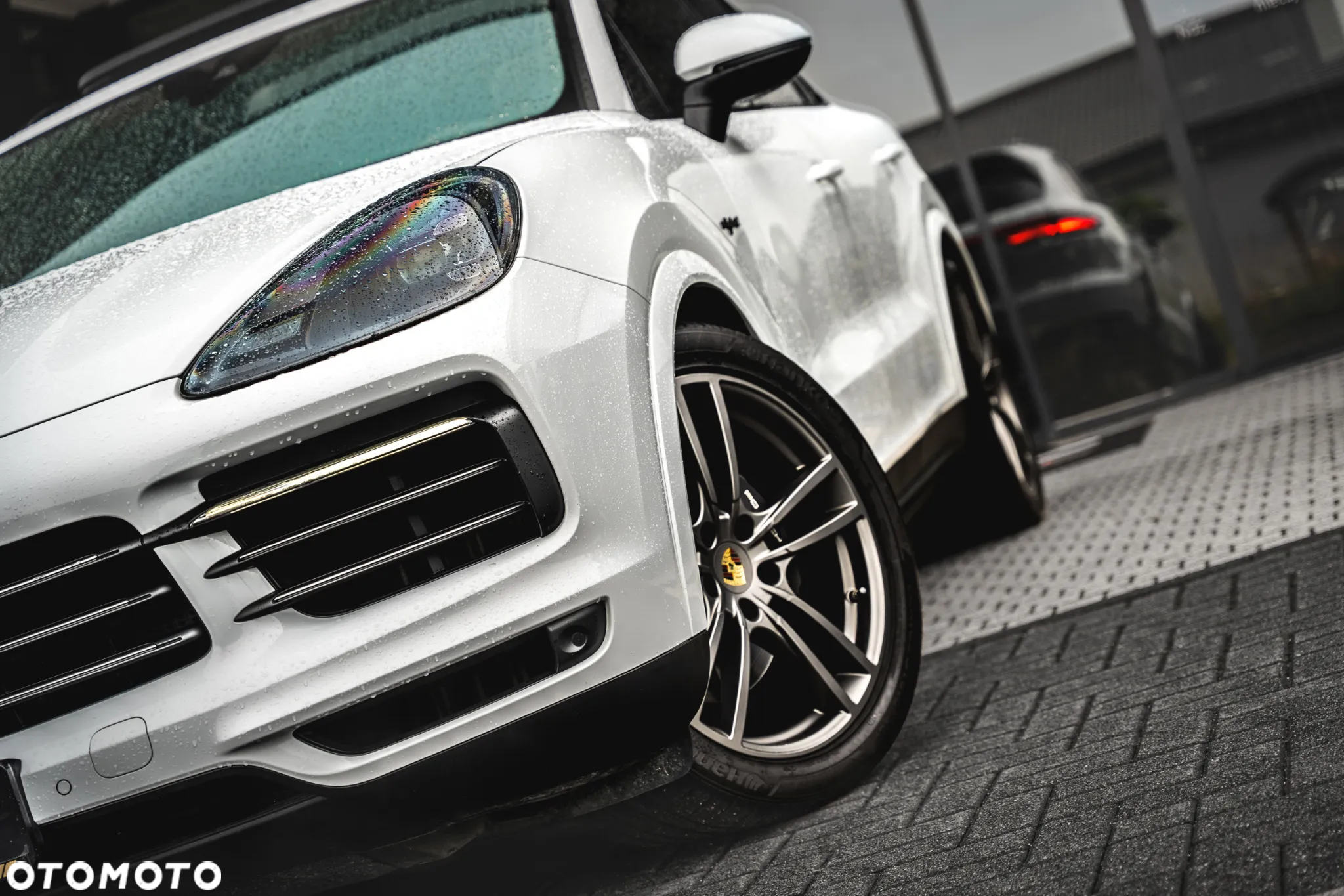 Porsche Cayenne - 4