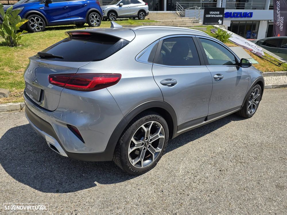Kia XCeed 1.0 T-GDI Tech - 4
