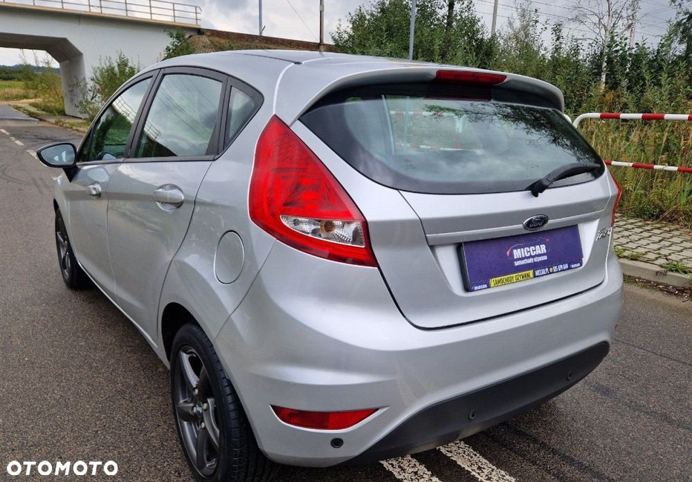 Ford Fiesta - 6